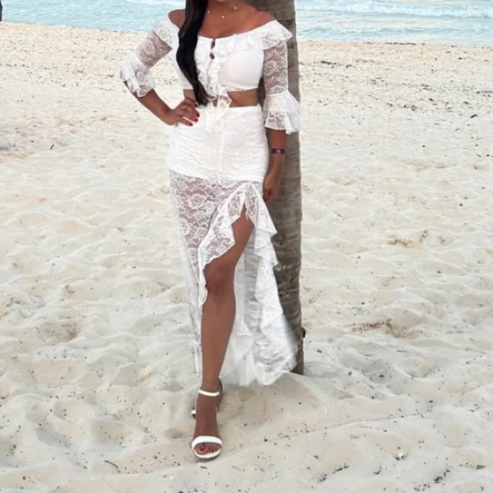 White Lace Skirt Shirt Set